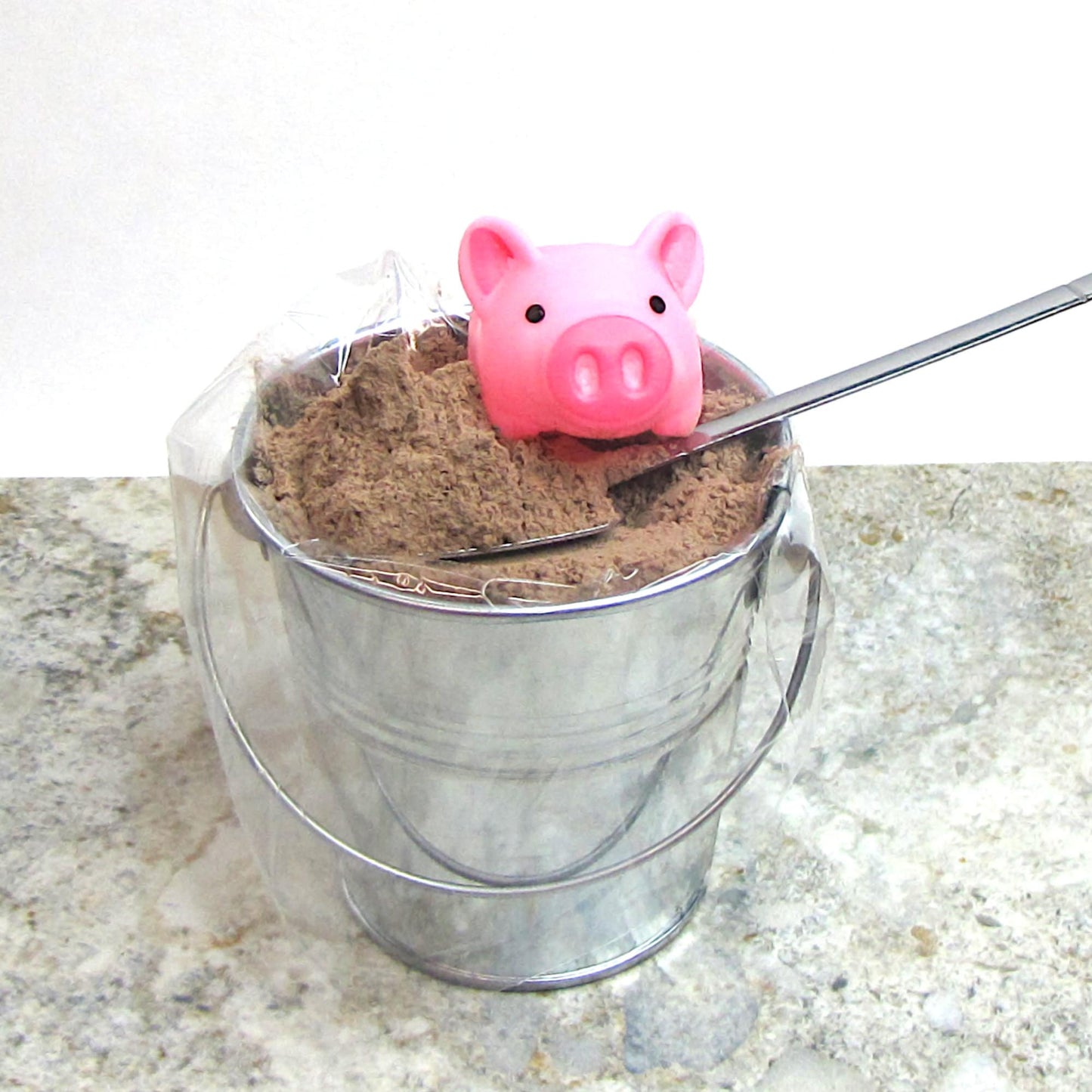 Mud Bath, Foaming Bath Powder with Piggy Bath Toy